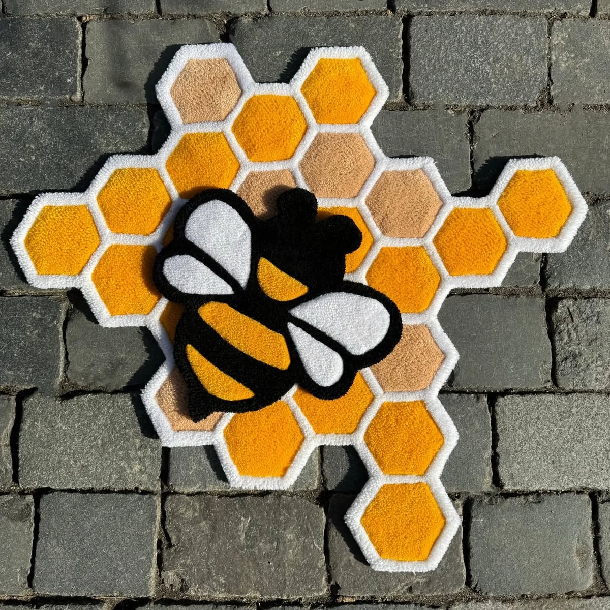 Honeycomb Bee